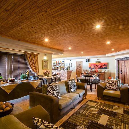 Aber Jetz Guesthouse Понгола Экстерьер фото